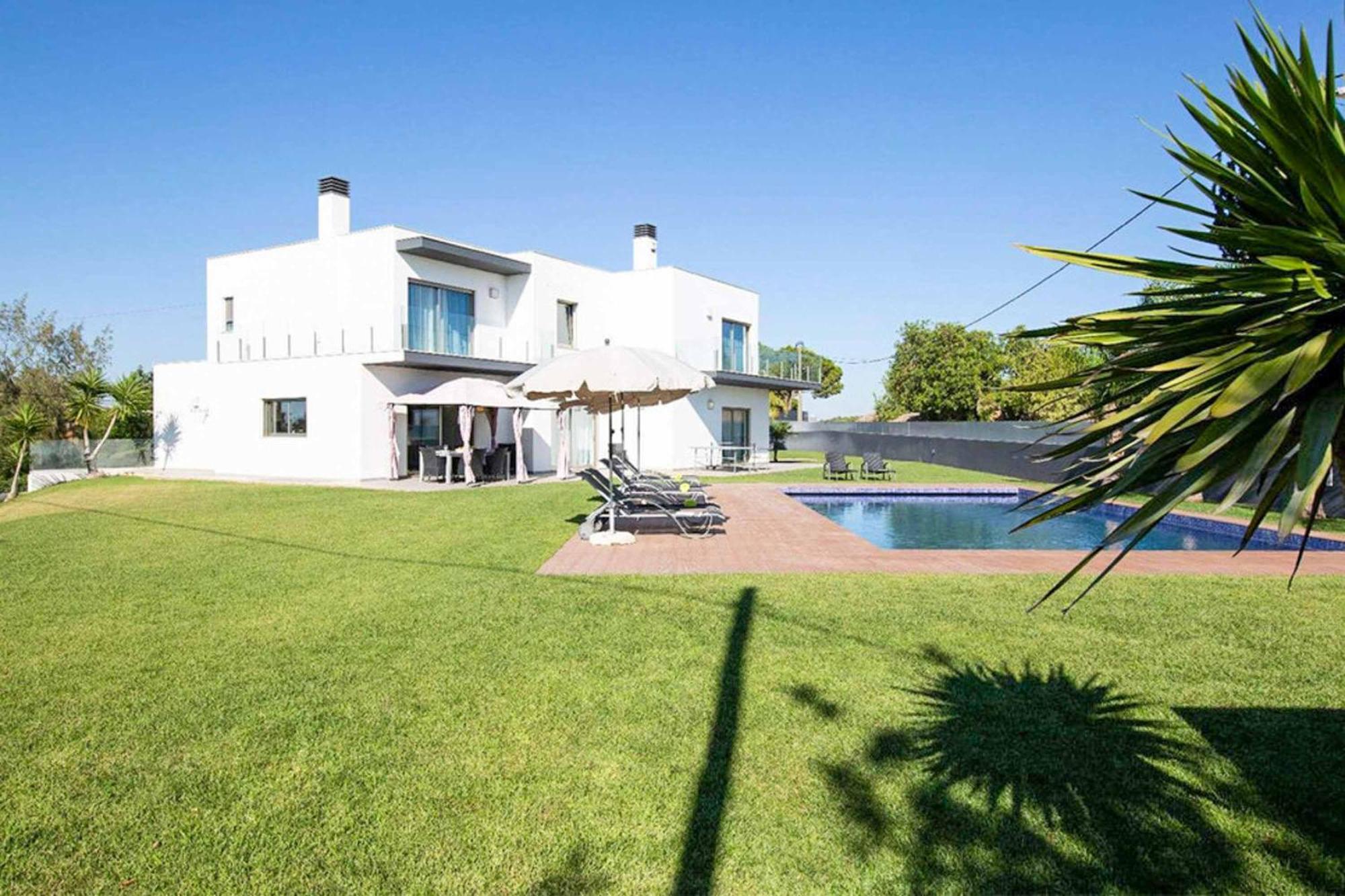 Dala Villa